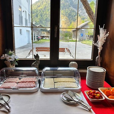 Goldener Adler Bed & Breakfast Scharnitz Ngoại thất bức ảnh