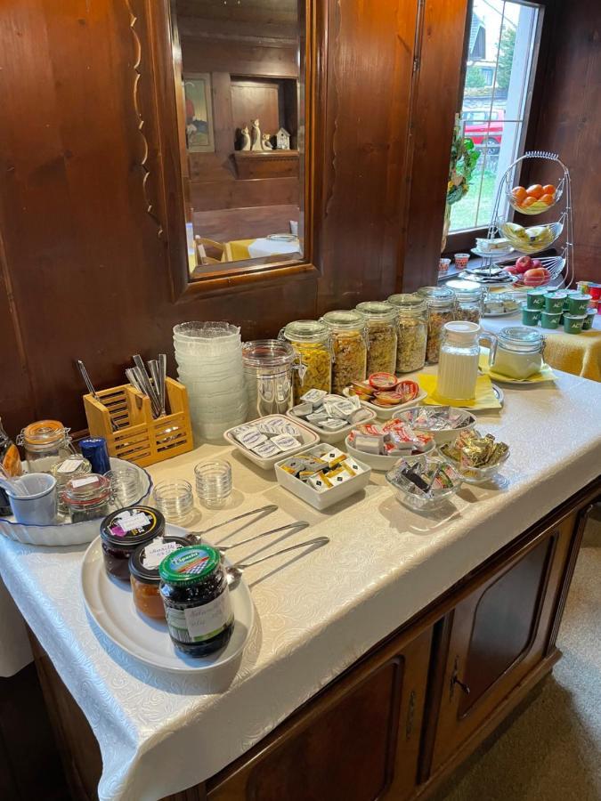 Goldener Adler Bed & Breakfast Scharnitz Ngoại thất bức ảnh