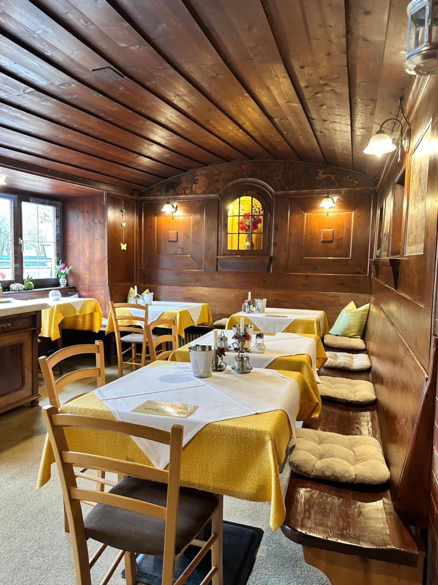 Goldener Adler Bed & Breakfast Scharnitz Ngoại thất bức ảnh
